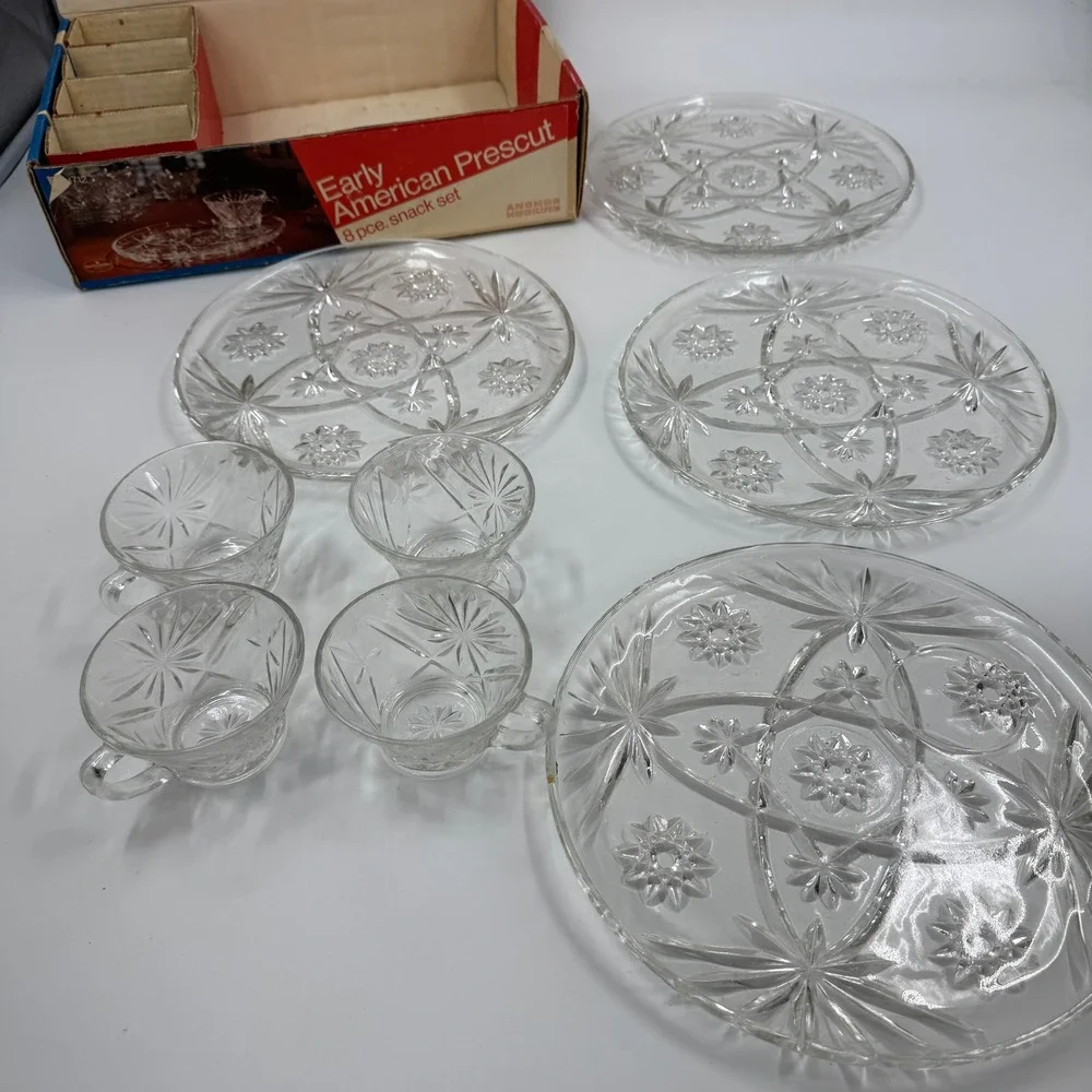 Anchor Hocking Snack Set‎ 8 Piece Clear Early American Prescut Star Glass